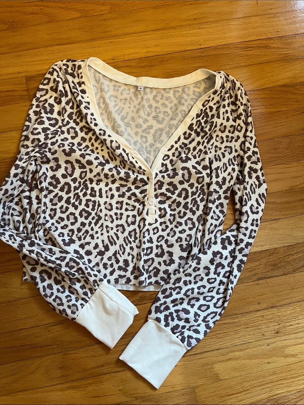 Leopard Print Button Front Crop Top - Cream & Brown